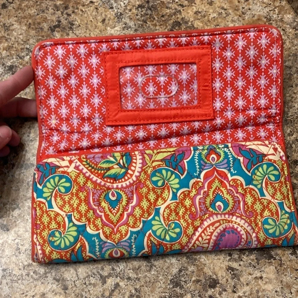 Vera Bradley Magnetic Wallet